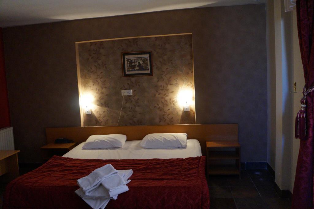 Sky Hotel Nicosia Luaran gambar